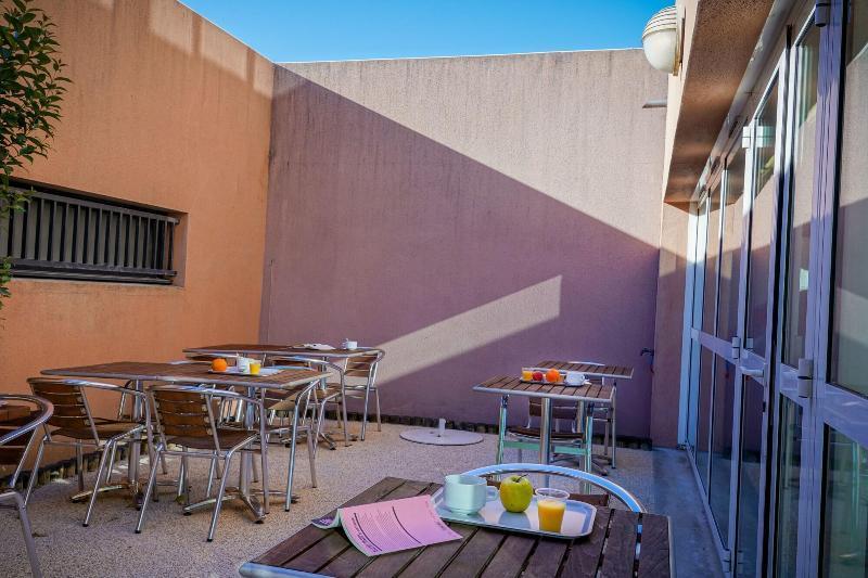 Ibis Budget Aubenas Exterior foto